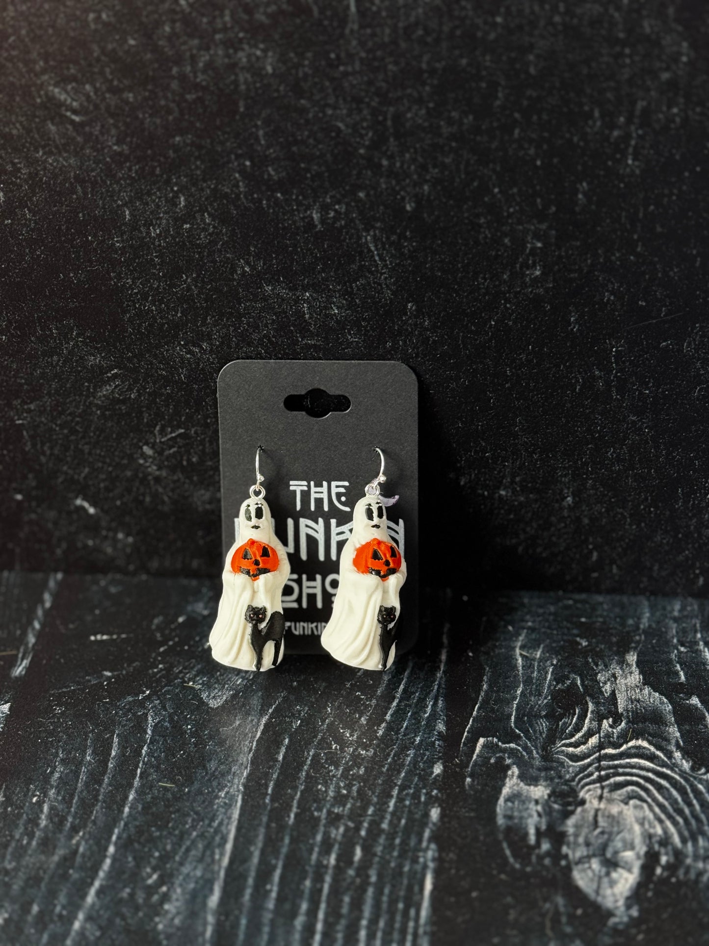 Vintage-Inspired Ghost & Jack-O’-Lantern Earrings with Black Cat