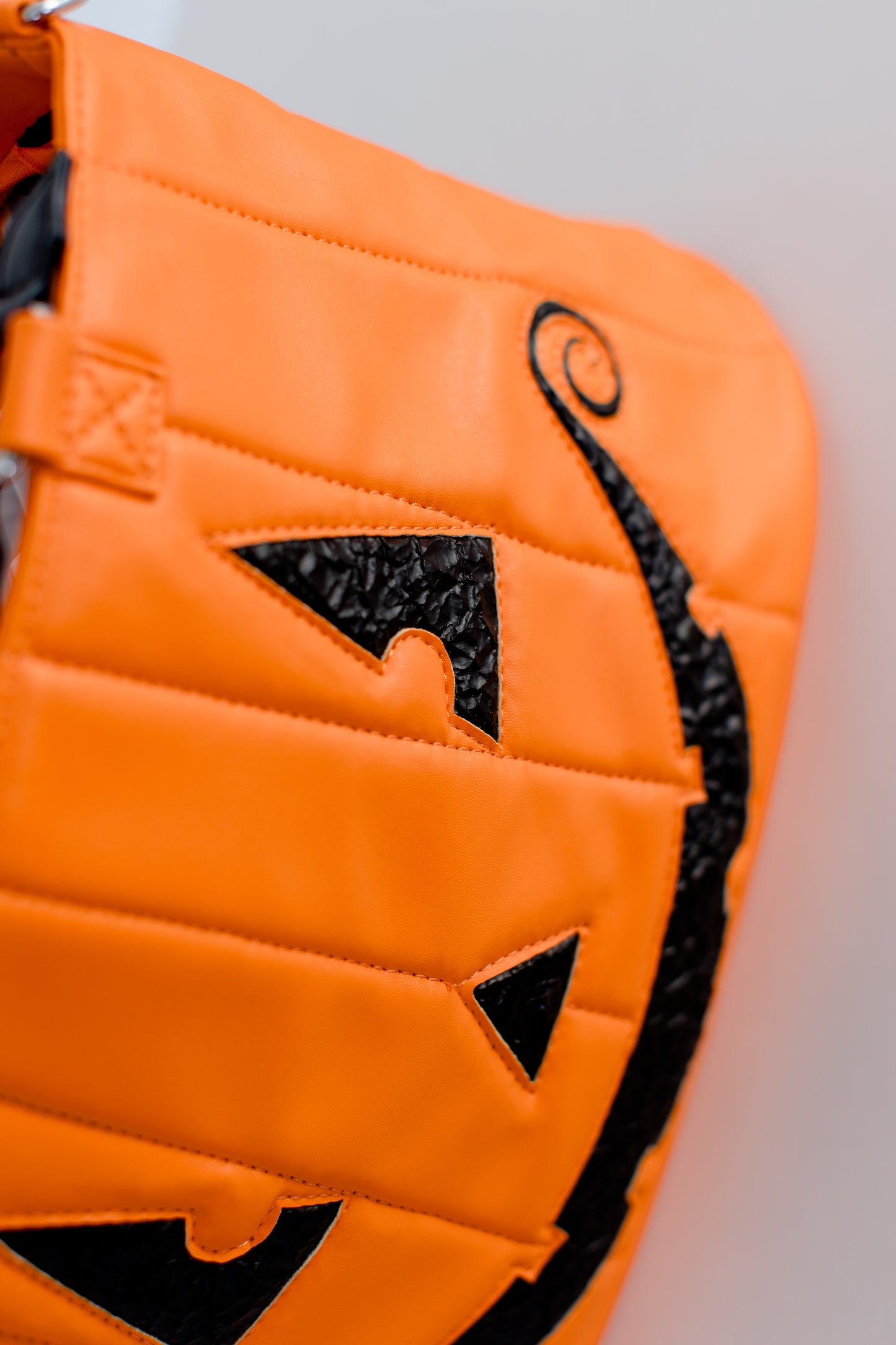 Halloween is Cool - Twisty Crinkle Design