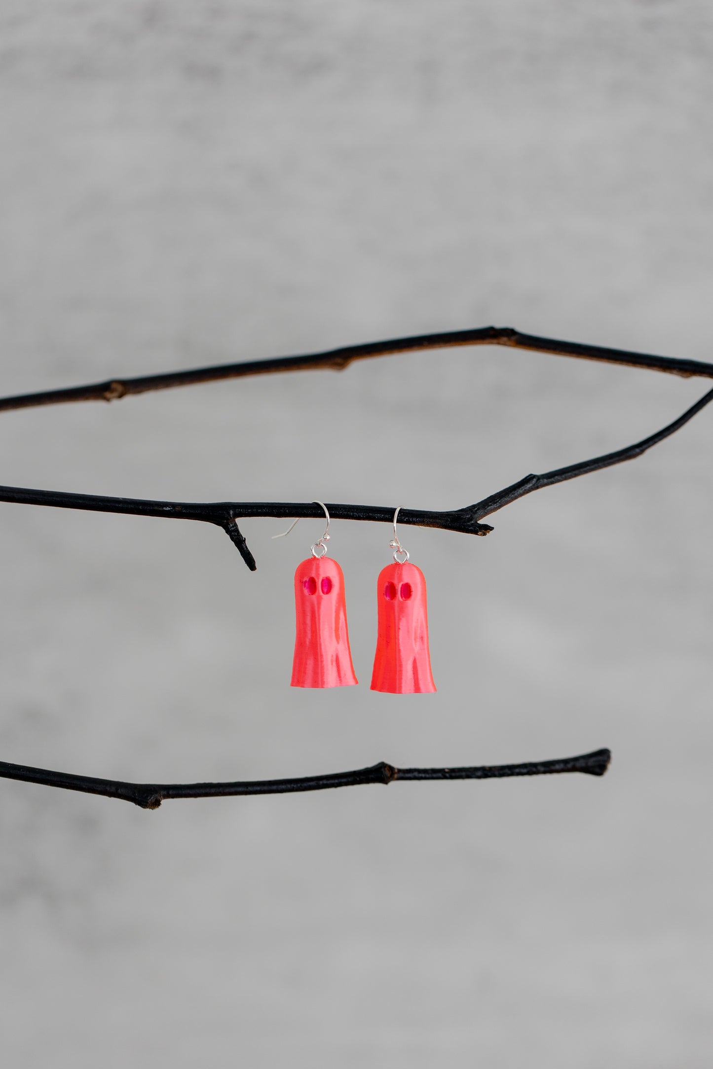 Fashionista Banshee Ghost Halloween Earrings