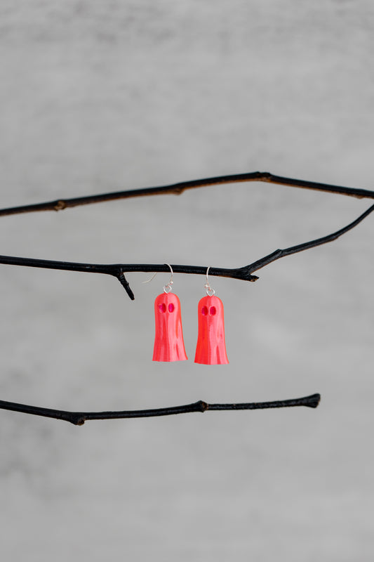 Fashionista Banshee Ghost Halloween Earrings