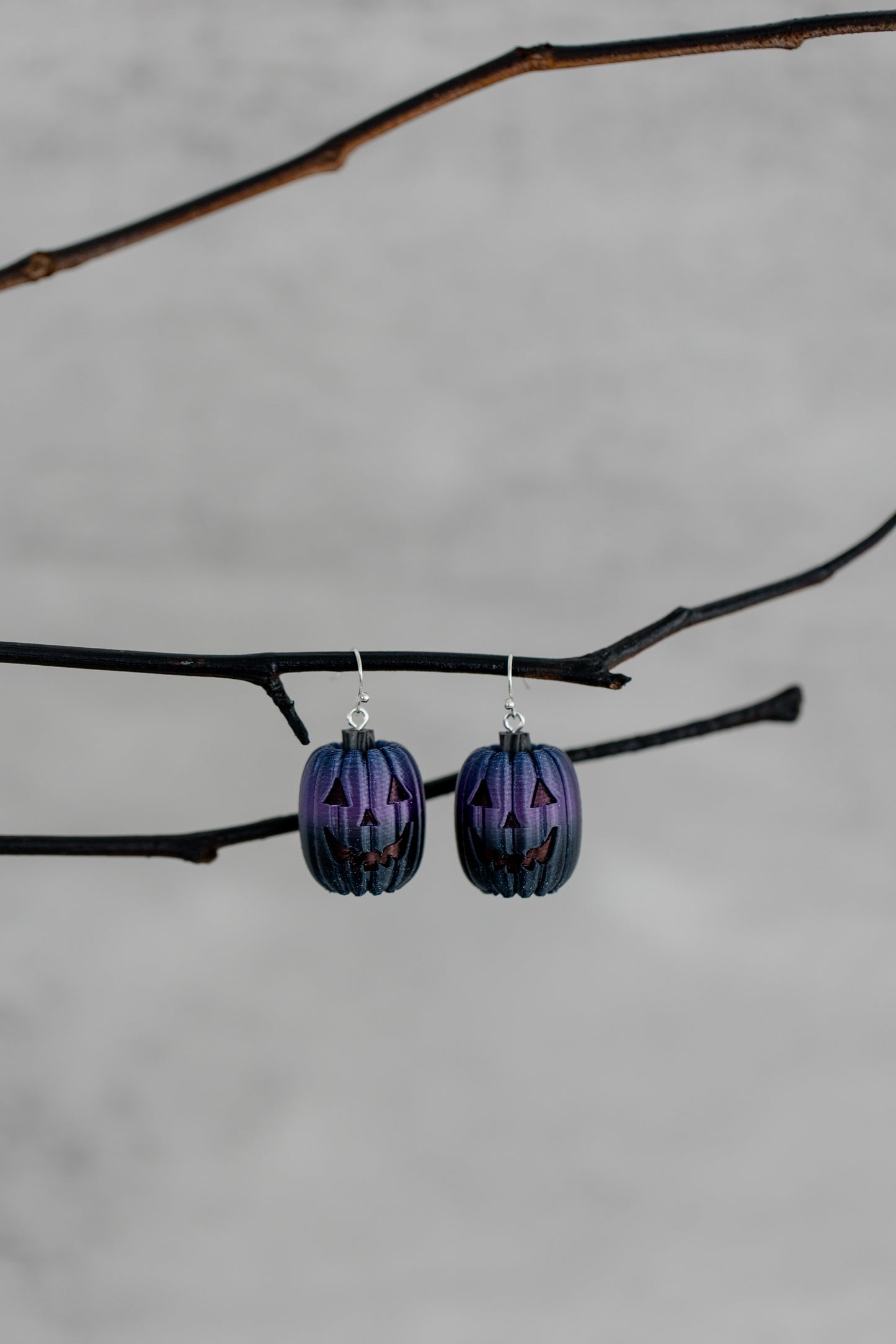 Midnight Pumpkin Earrings - Elelongated