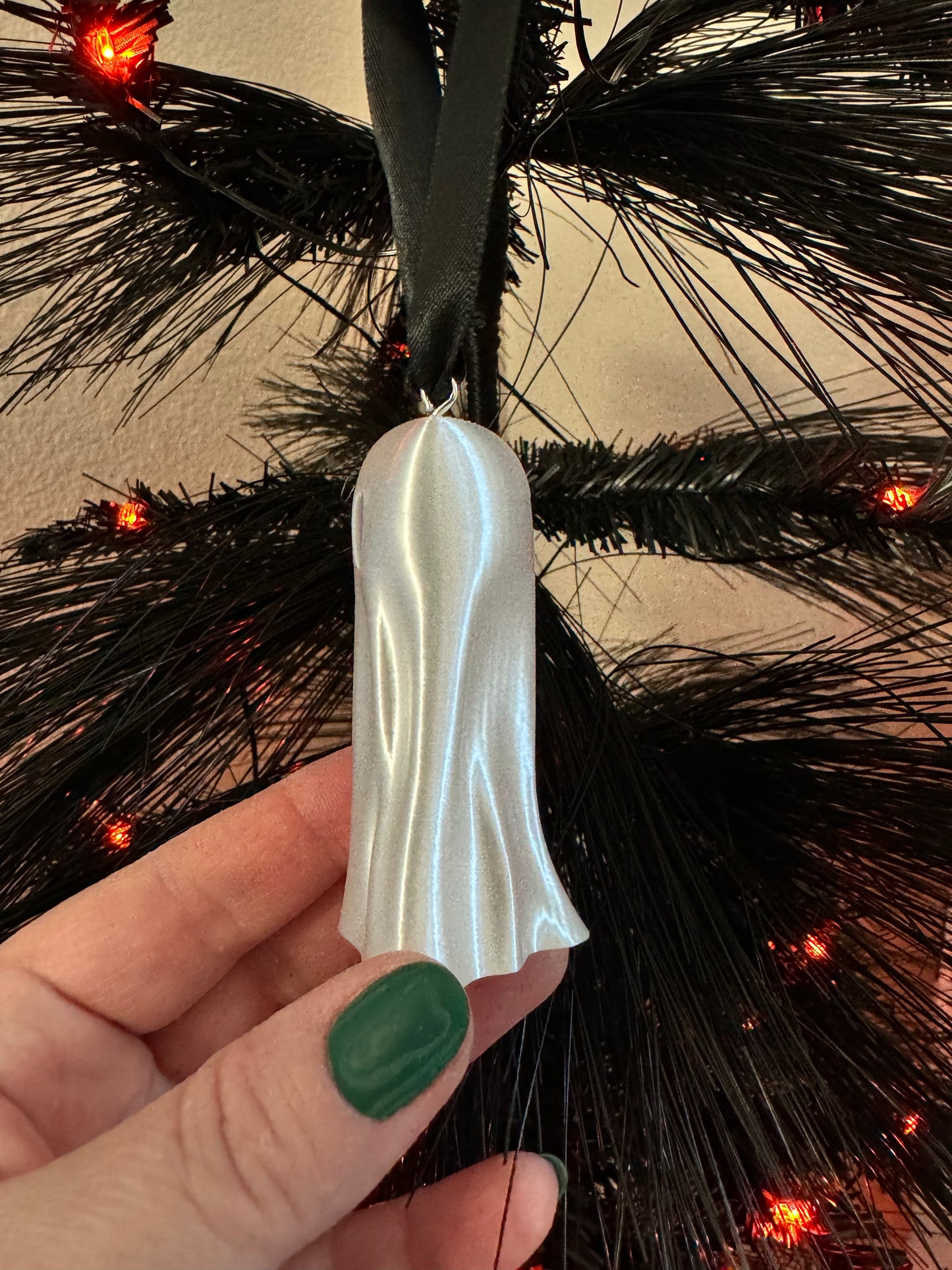 Spirit of Christmas Ornament - Purple Eyes