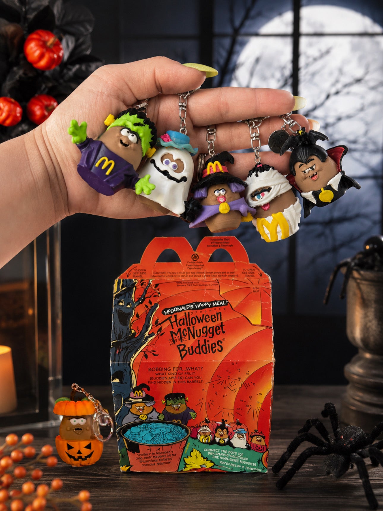 Halloween McNugget Buddy Keychain Happy Meal Blind Box šš