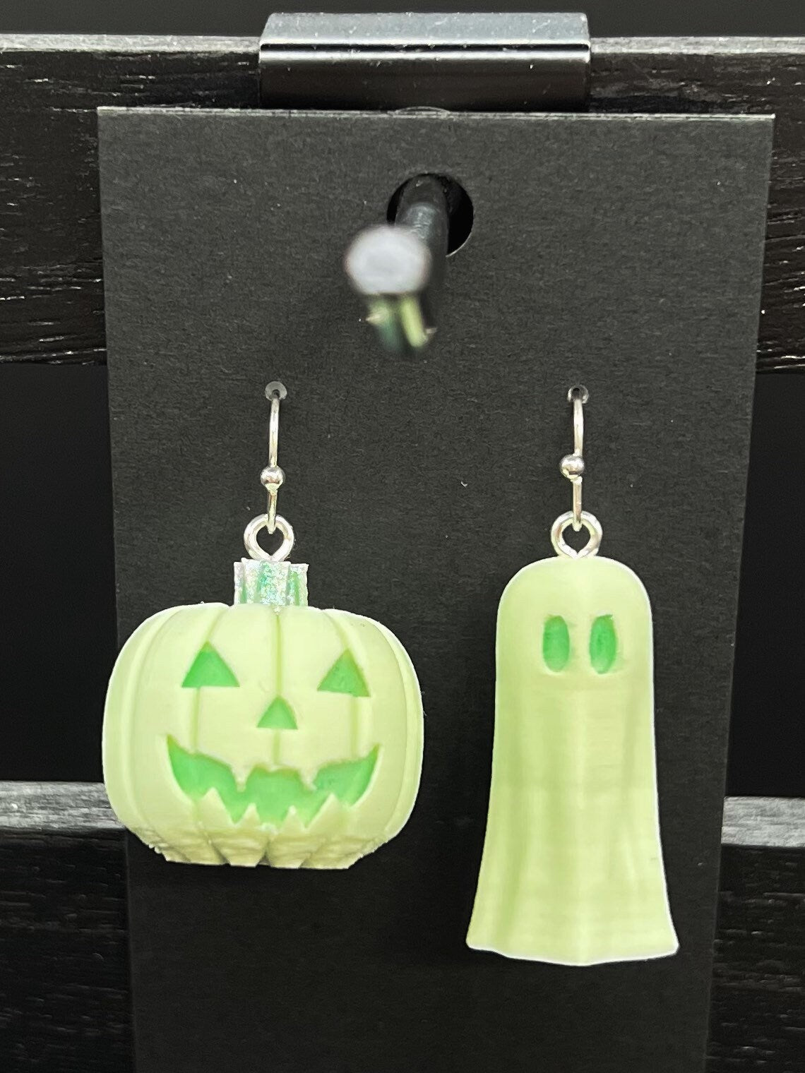 Pumpkin Ghost Halloween Earrings - Matte Pastel Green/Silver