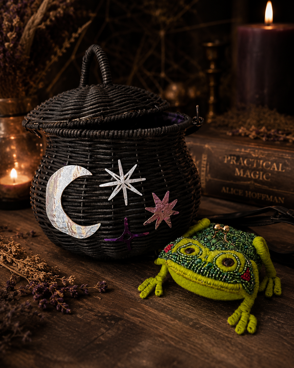 Hand Beaded Toad Coin Purse
