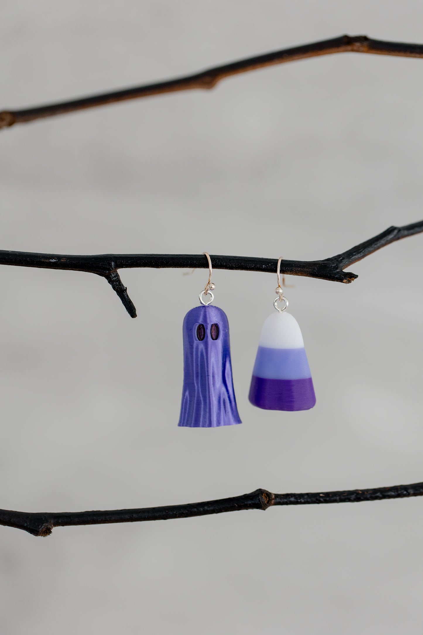 Sweet Ghost Earrings - Purple