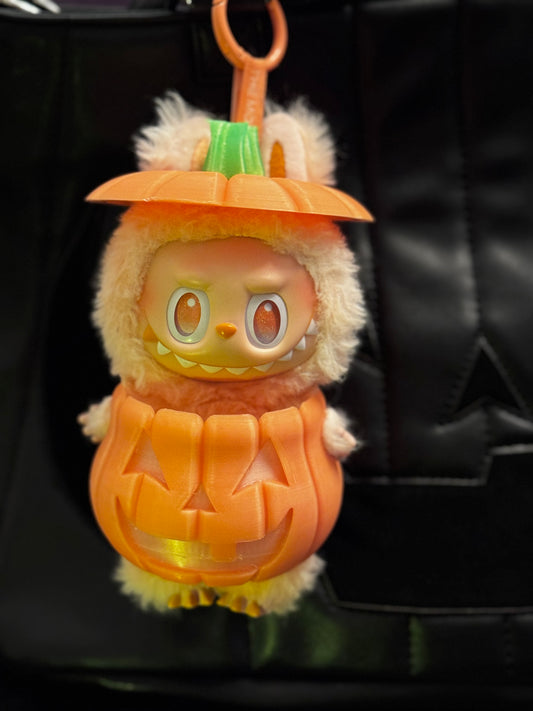 Labubu’s Cozy Jack-o-Light