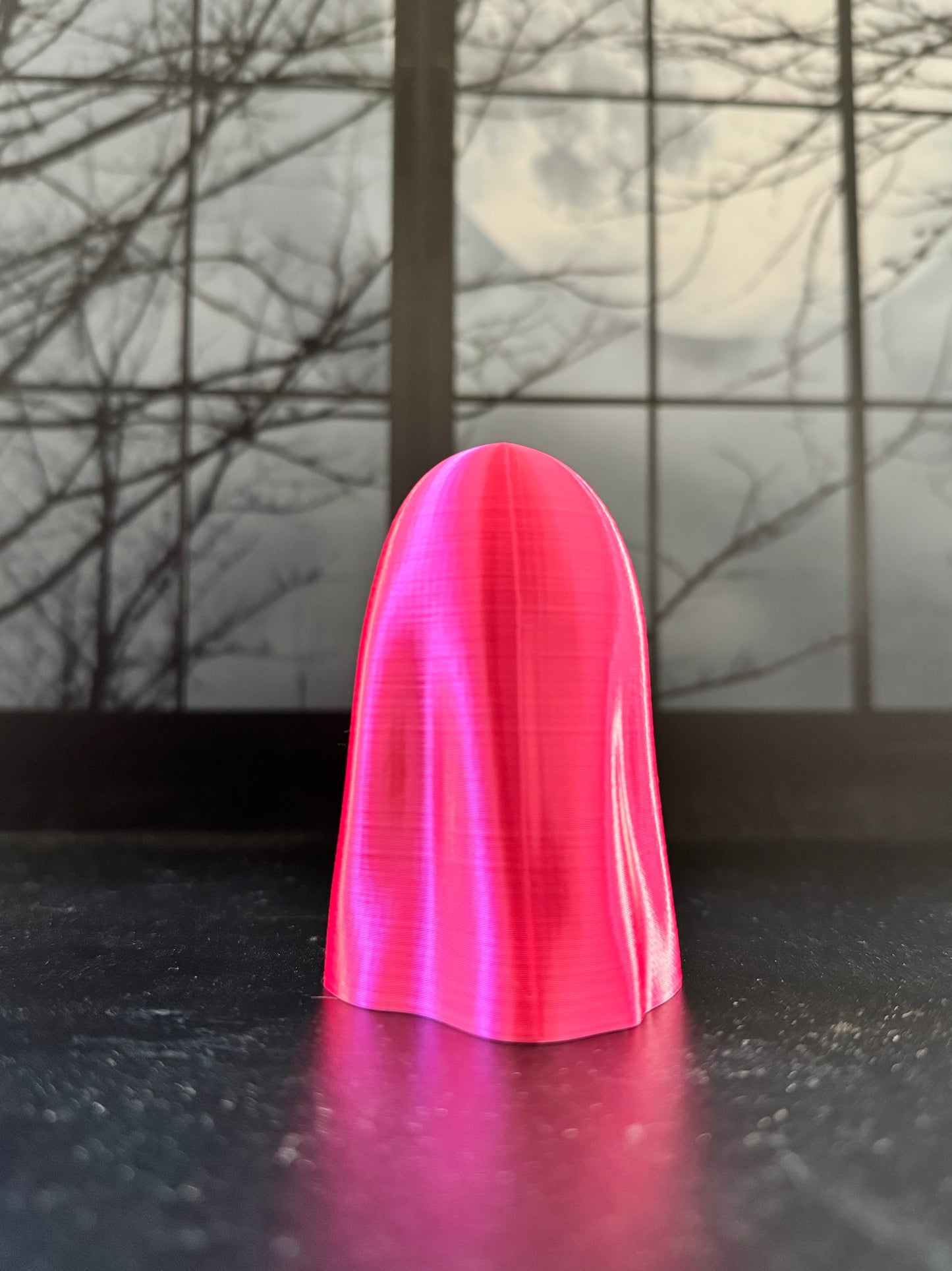 Fashionista Banshee, the perfect pink Soulmate - Ghost Figurine - Short