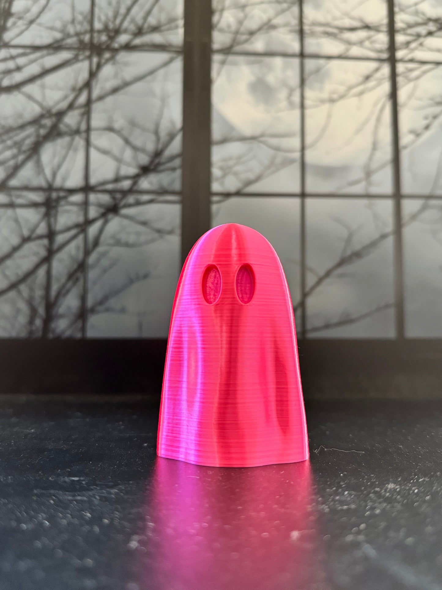 Fashionista Banshee, the perfect pink Soulmate - Ghost Figurine - Short