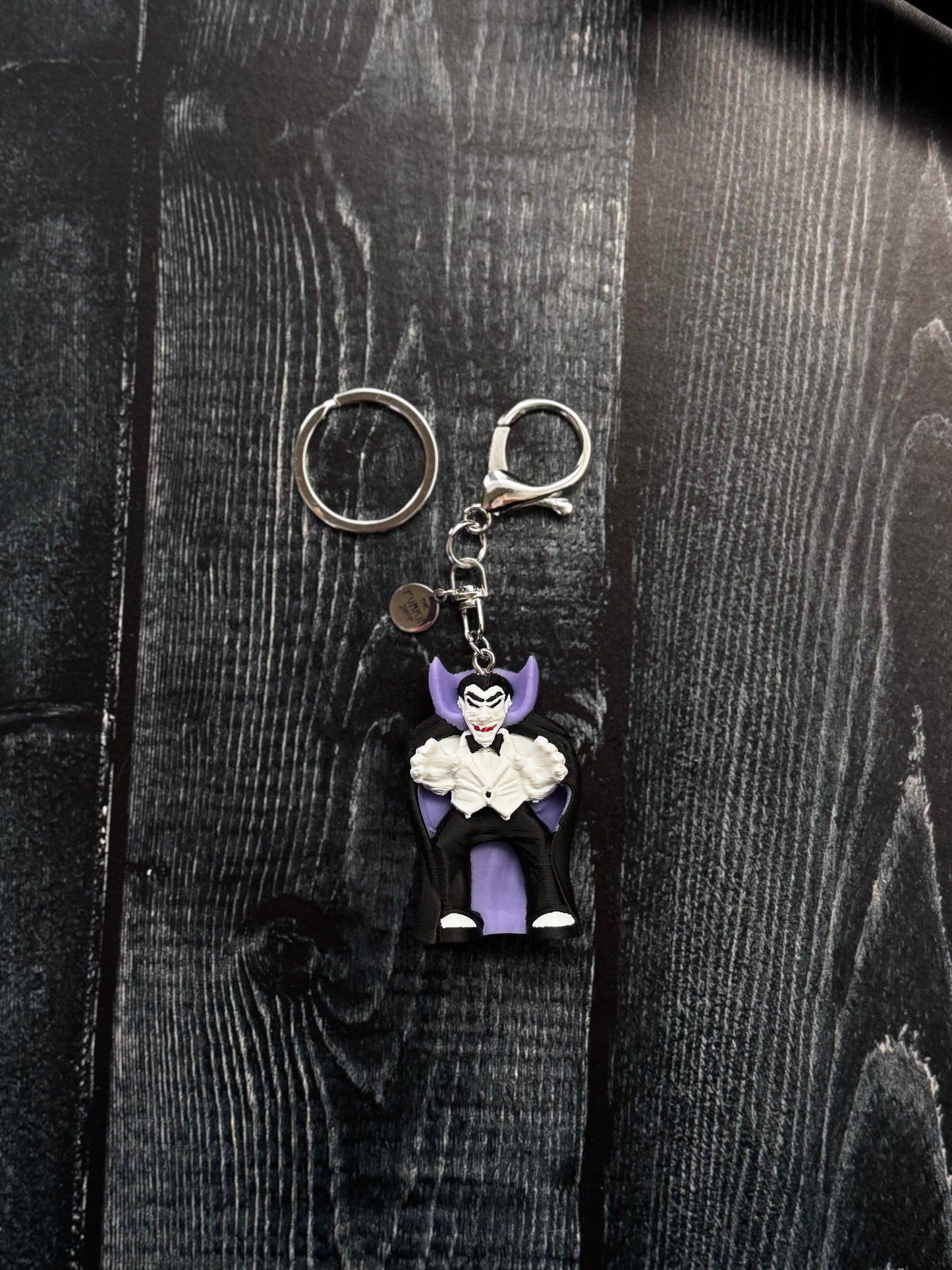 Vintage Inspired Vampire Blow Mold Keychain – Retro Halloween