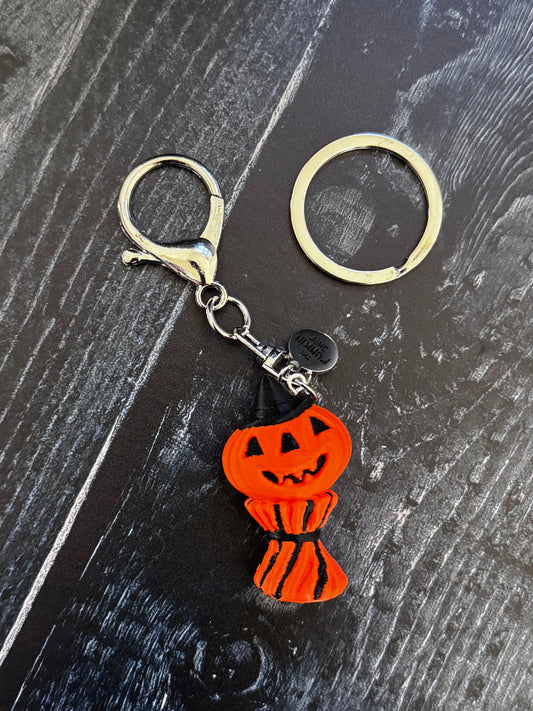 Vintage Inspired Blow Mold Pumpkin Earrings – Retro Halloween Jack-O’-Lantern Keychain